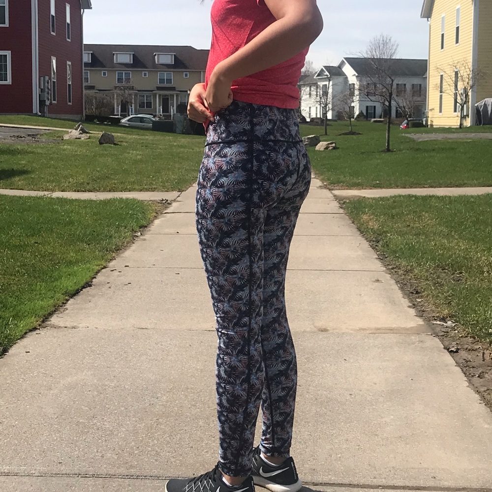 Knockout by Victoria’s Secret Sport tight